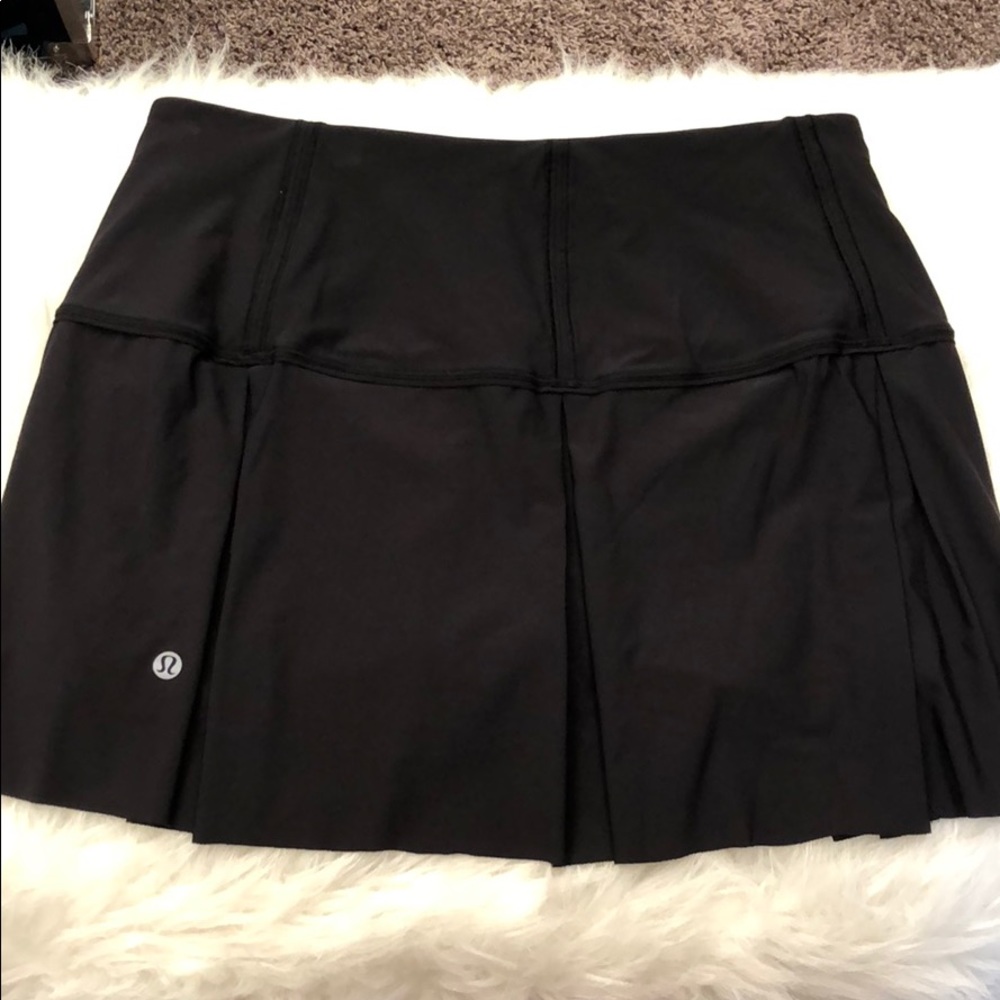 Black Lululemon Skirt w/ shorts attached